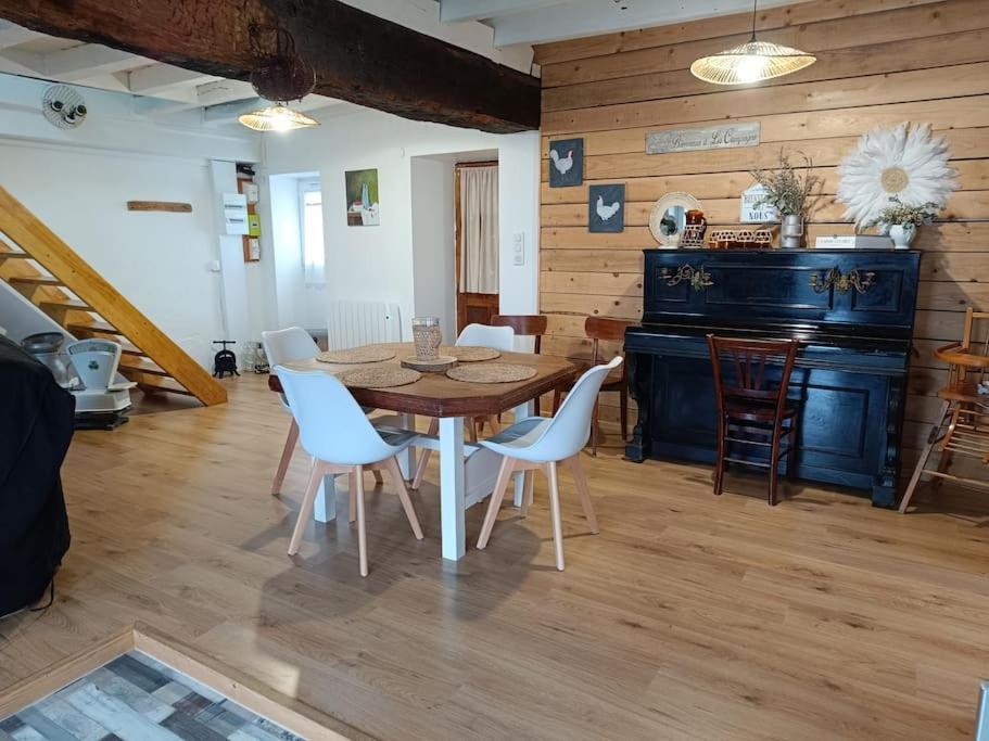Gite 4 Etoiles La Garconniere Reugny  ภายนอก รูปภาพ